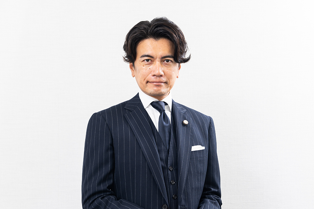 理崎 智英